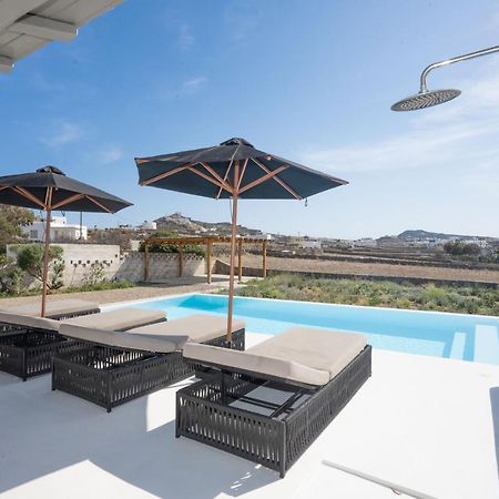 Private Villa Maou Ano Mera Exterior photo