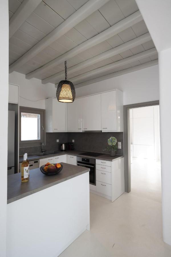 Private Villa Maou Ano Mera Exterior photo